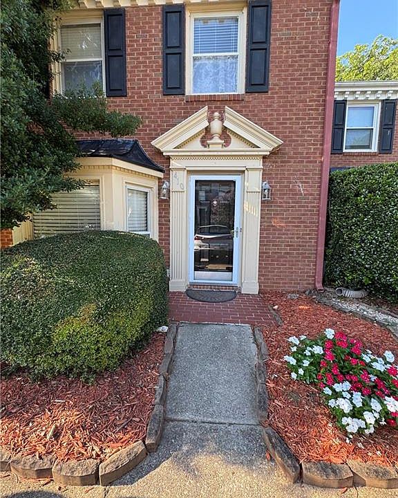1st image of 410 Forestgate Ct