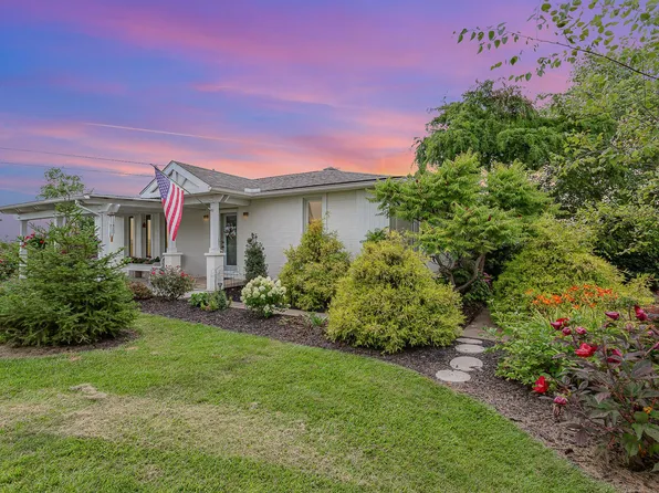 61 Eastern Ave, Kingston, OH 45644