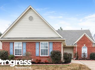 6626 White Hawk Ln, Olive Branch, MS 38654