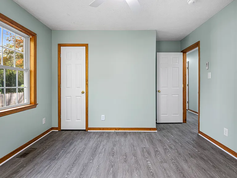 514 Highland Ave — Photo 22