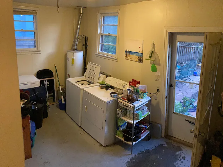 315 Gordon St — Photo 14
