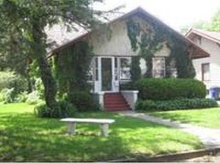 210 Rosebud Ave, Waterloo, IA 50701