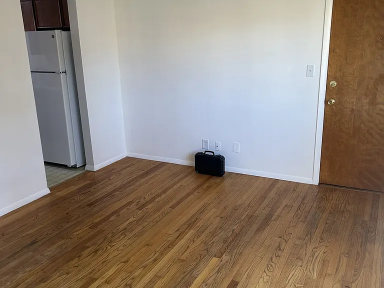 1615 Indiana St — Photo 3