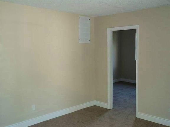 3rd image of 134 S Catherwood Ave