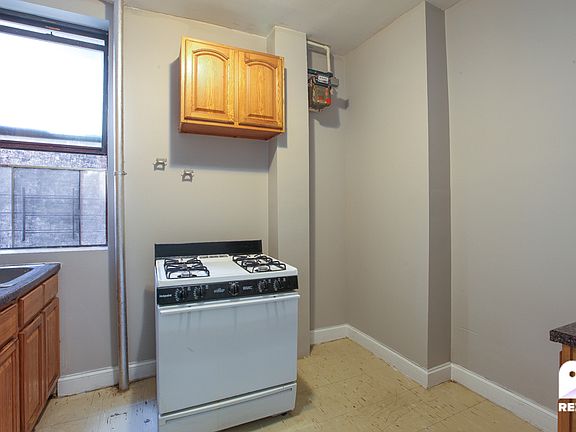 5th image of 287 Edgecombe Ave APT 3C