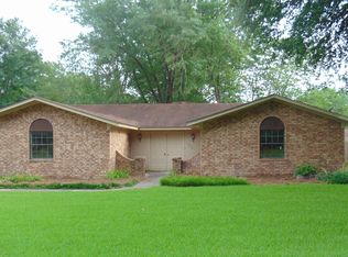 1006 Waterwell Rd, Crossett, AR 71635