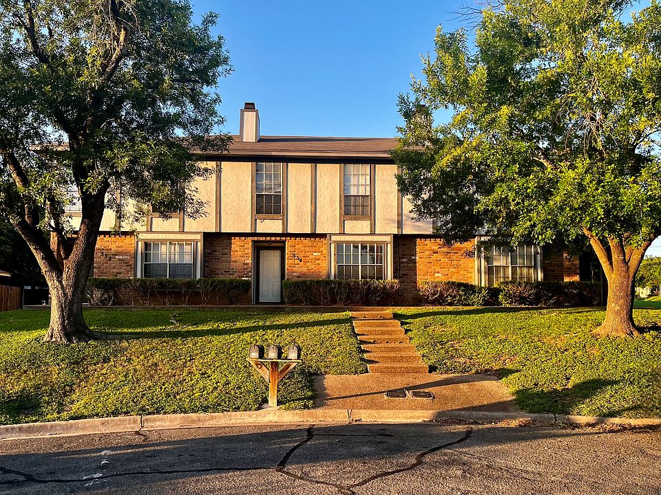 1st image of 332 Mill Creek Cir #332
