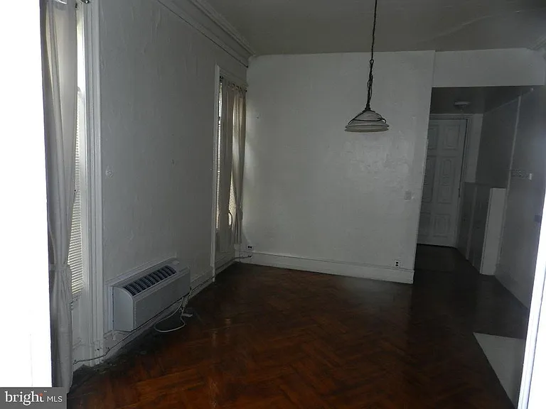 2118 Walnut St #2R — Photo 16