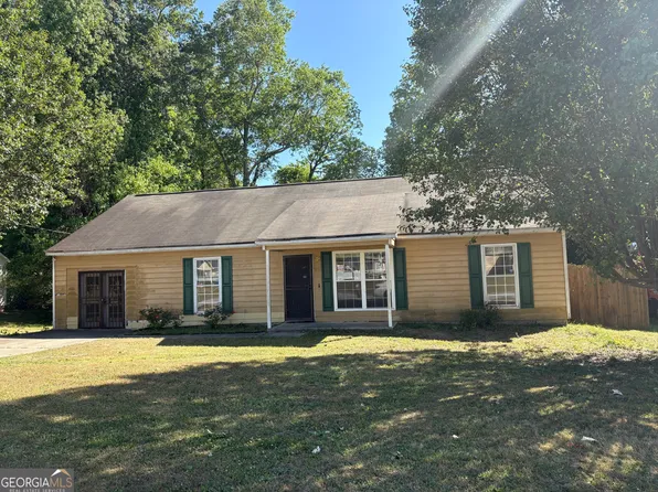 3040 Garnet Way, College Park, GA 30349