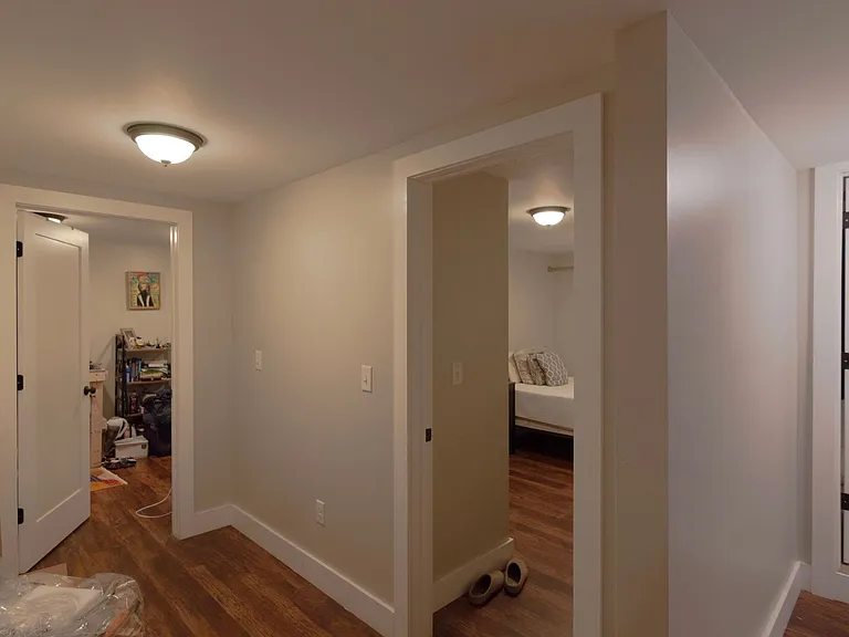 106-112 S Quarry St — Photo 142