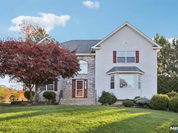 139 Kilmer Rd, Mahwah, NJ 07430