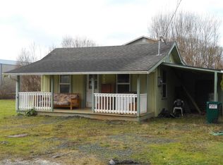 167 S Dolphin St, Rockaway Beach, OR