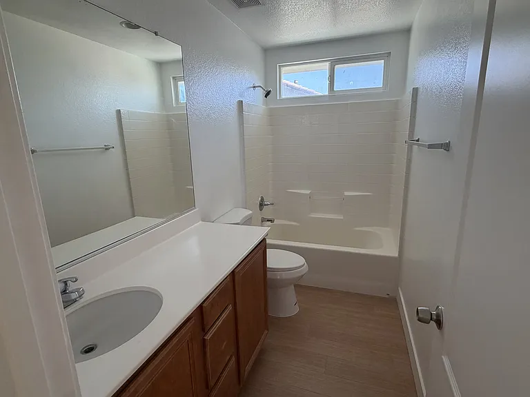 BATHROOM #3