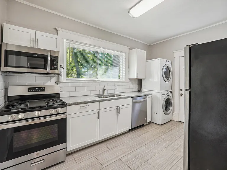 1643 Ralph David Abernathy Blvd SW #A-4 — Photo 2