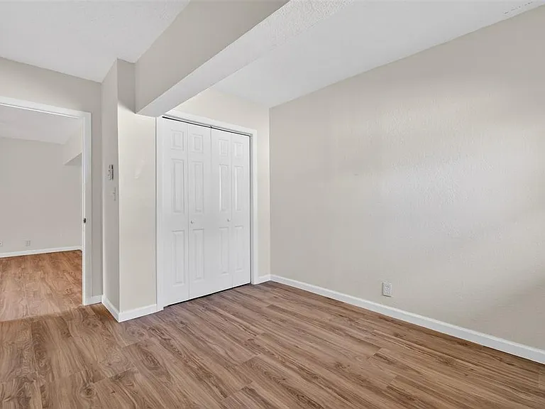 5136 68th St N #C — Photo 28