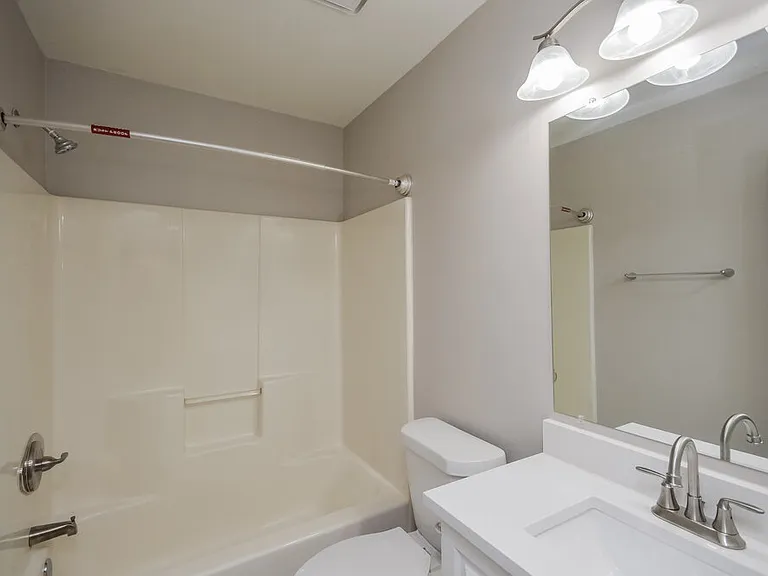 5490 Northcut Dr — Photo 16