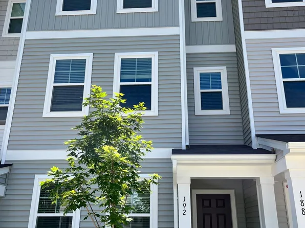 192 Aster Bloom Ln, Raleigh, NC