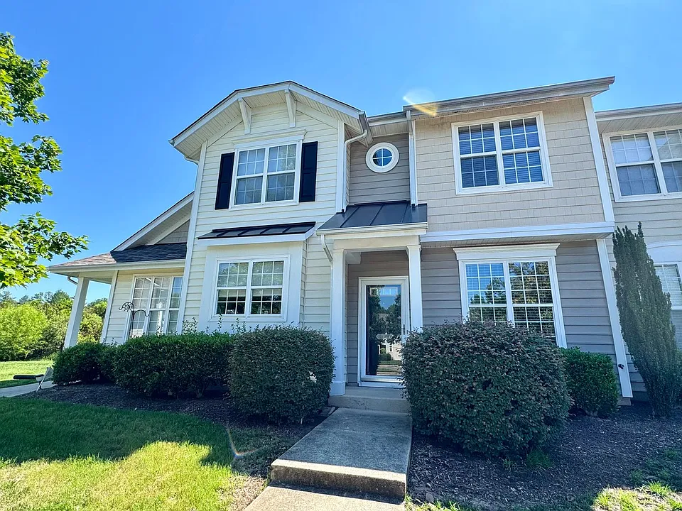 21 Canary Ct