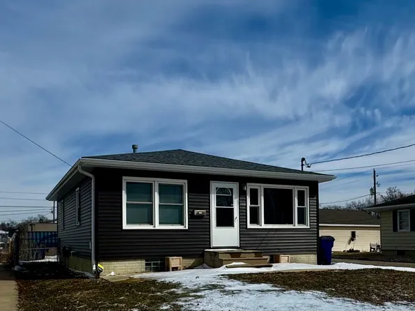 508 Hartman Ave, Waterloo, IA 50701