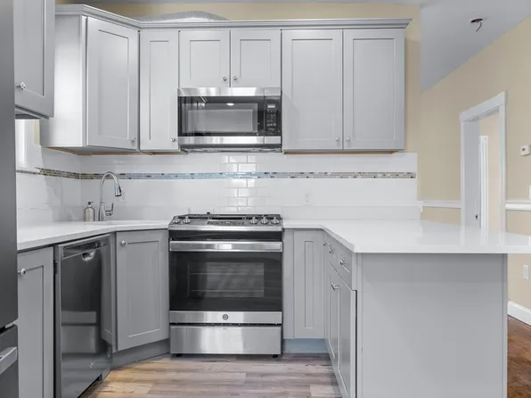 33 Jaques St #2, Somerville, MA 02145