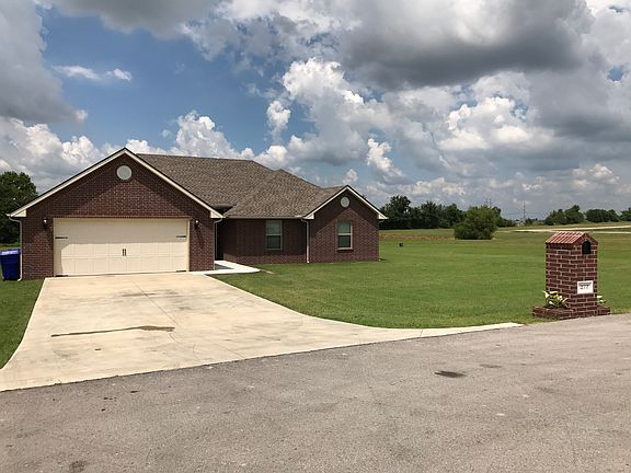 277 S. Kit Carson St. 