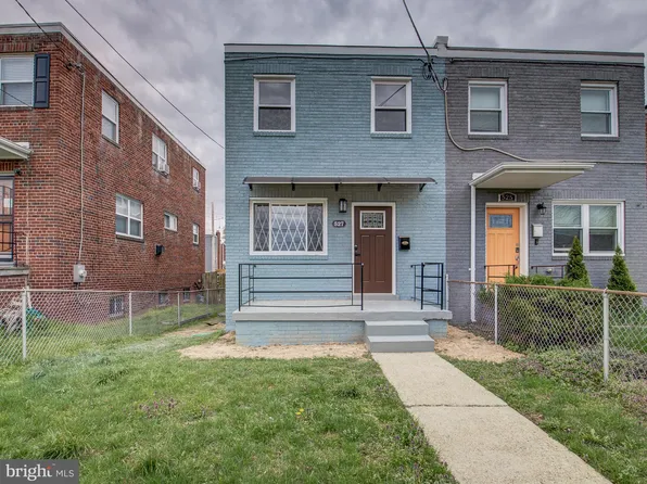 527 Riggs Rd NE, Washington, DC 20011