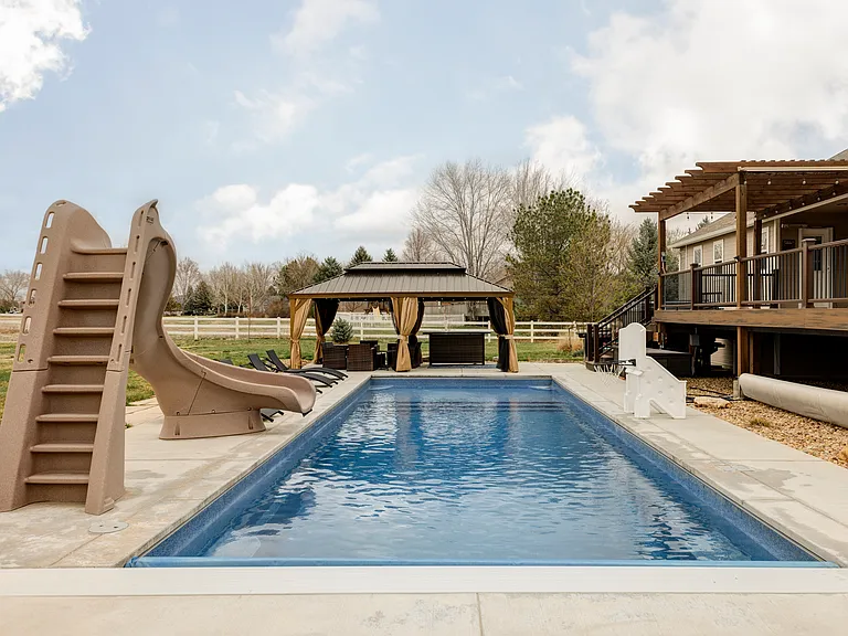 212 Mulligan Lake Dr — Photo 1