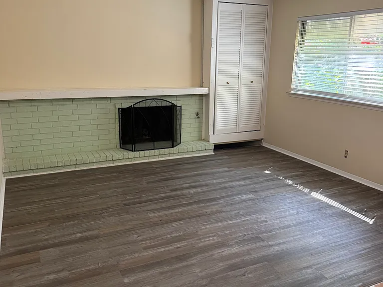 8446 Timber Gln — Photo 8
