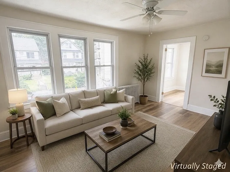 35 Hill St #B — Photo 1