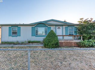165 S 4th St, Lakeside, OR 97449