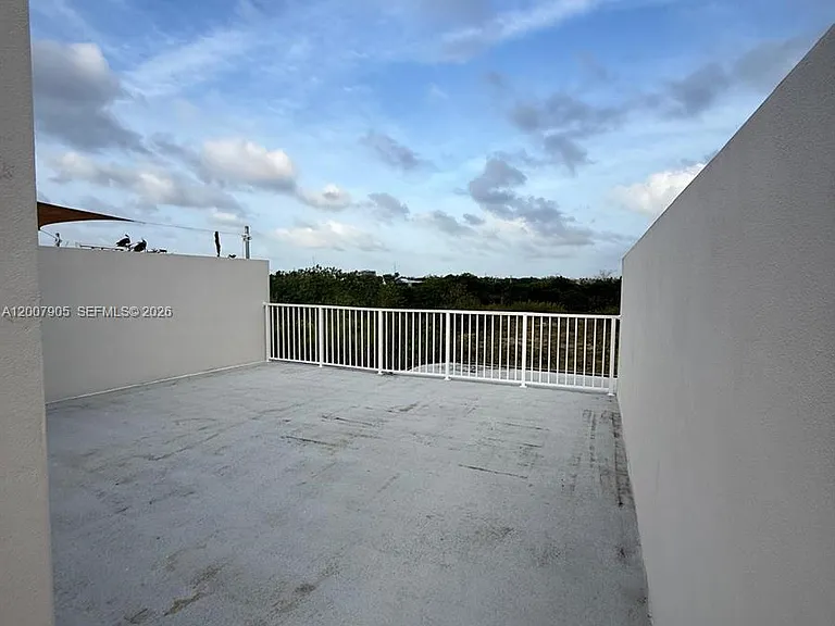 25664 SW 143rd Path — Photo 8