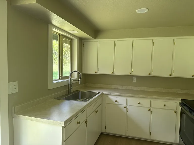 Harry Taylor Rd — Photo 18