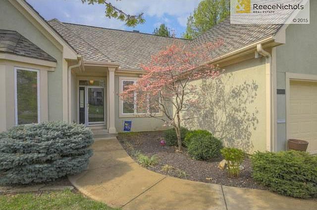 Attractive lot with great curb appeal