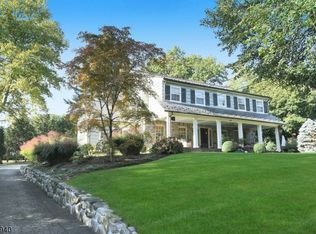 298 Greenway Rd, Ridgewood, NJ 07450