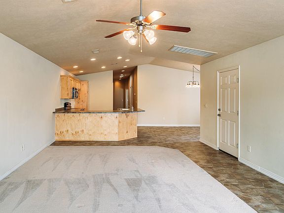 4th image of 1330 N Dixie Downs Rd #72