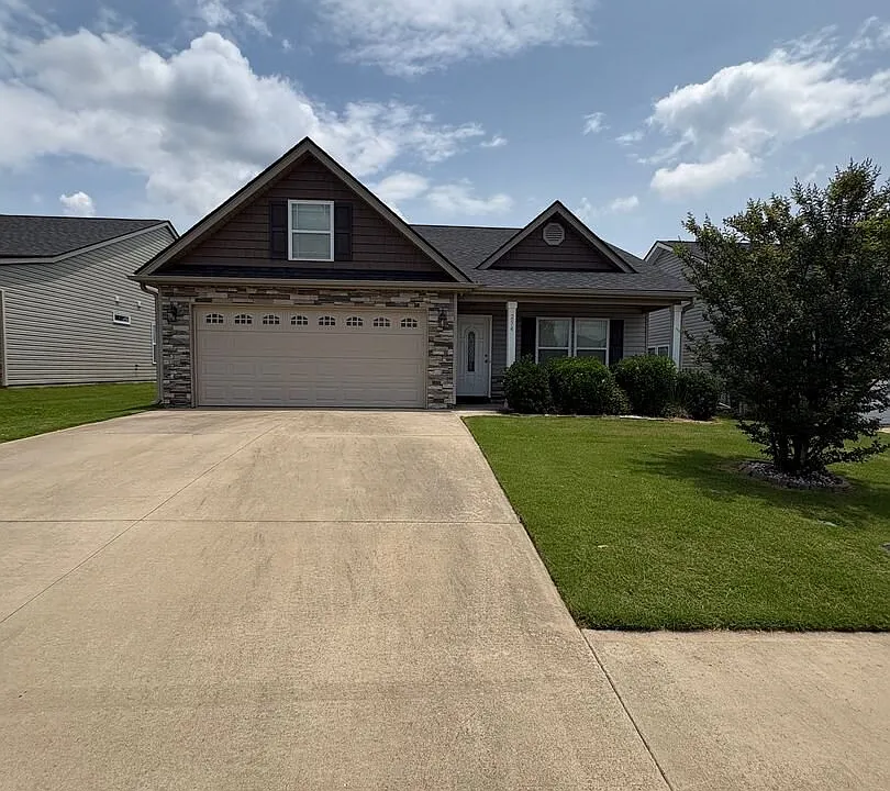 254 Highland Springs Loop