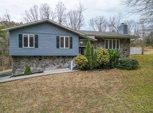 1924 Birchwood Rd, Kingsport, TN 37660