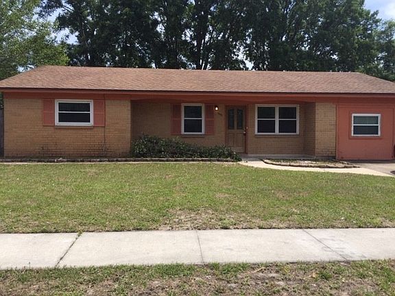 2nd image of 1405 Grove Park Dr
