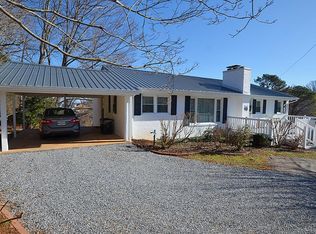 100 Mountain View Hts, Stuart, VA 24171