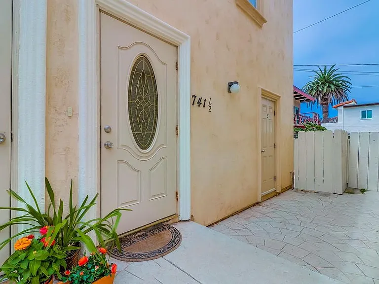 741 Agate St — Photo 24