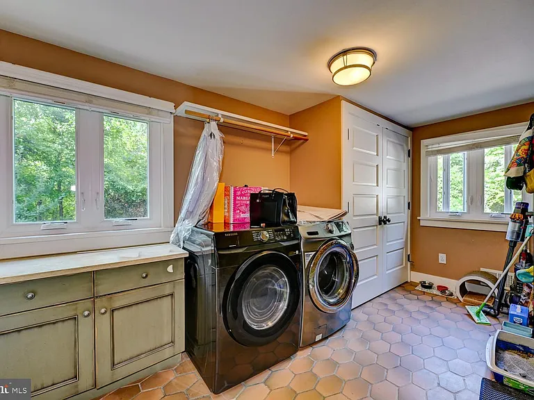353 Cherry Hill Rd — Photo 21