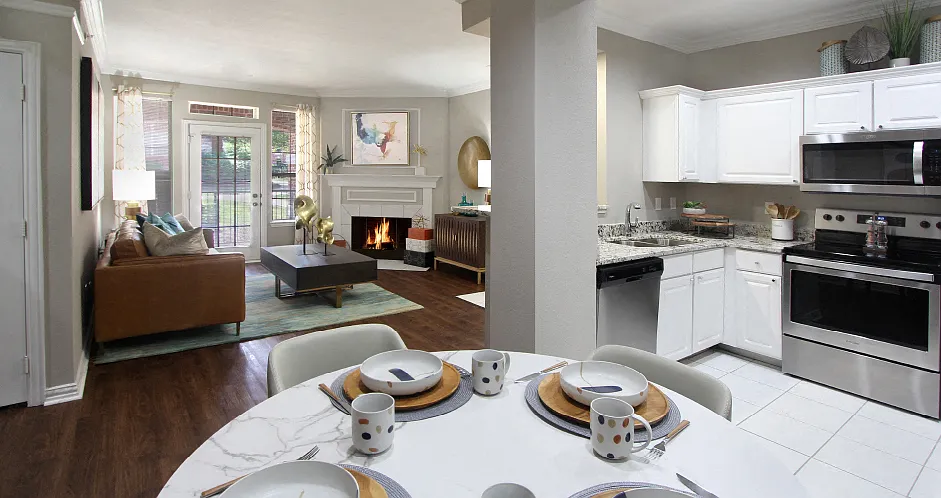 TurtleCreek Apartments — Photo 1