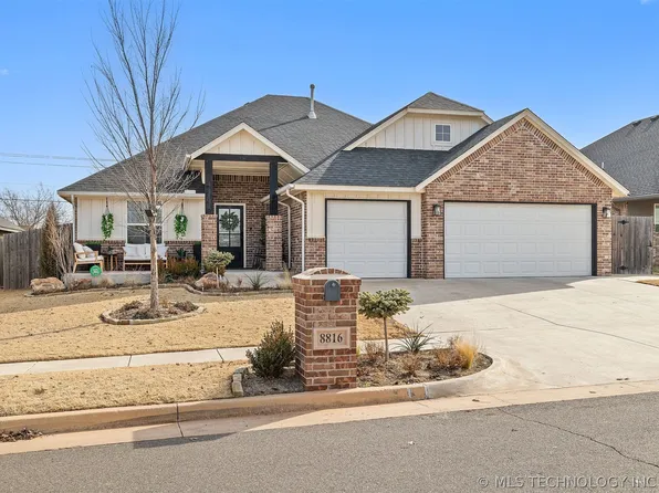 8816 Stacy Lynn Ln, Yukon, OK 73099