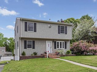 34 Campbell St, Red Bank, NJ 07701