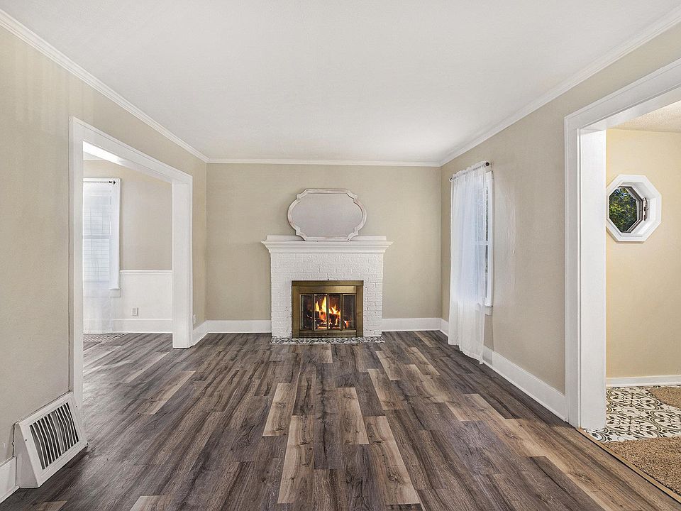 1805 Linden Ave, Mishawaka, IN 46544 | Zillow