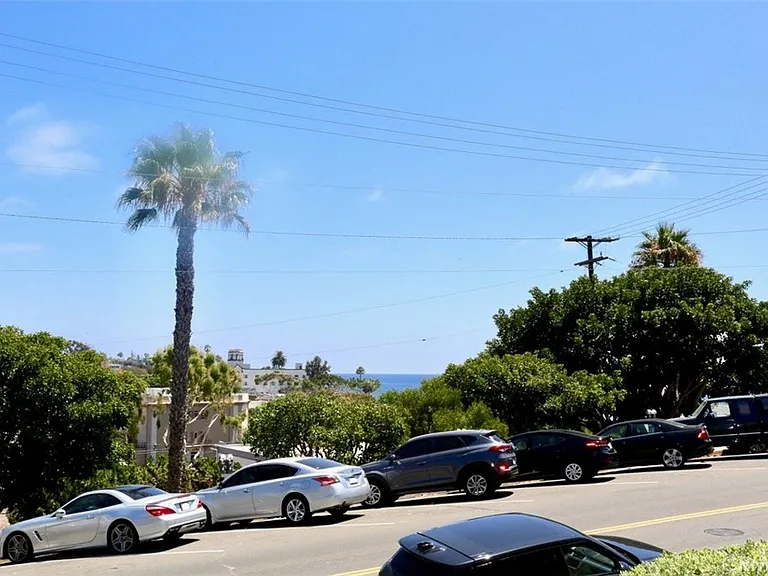 180 Cliff Dr — Photo 6