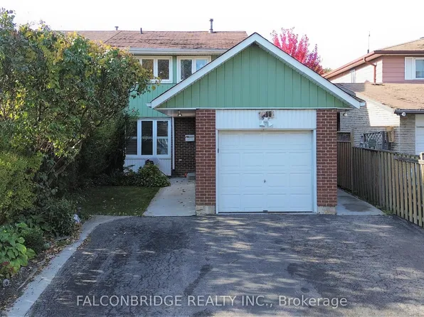 7512 Wildfern Dr, Mississauga, ON L4T 3P6