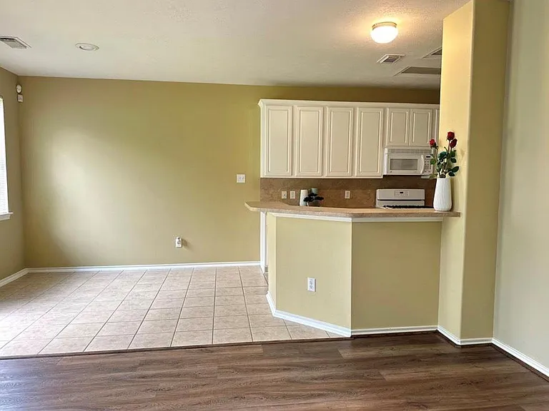 12430 Oriole Lake Way — Photo 5
