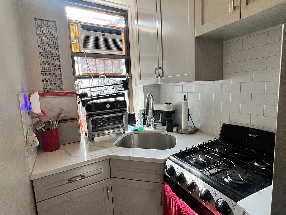 1st image of 446 E 78th St #1