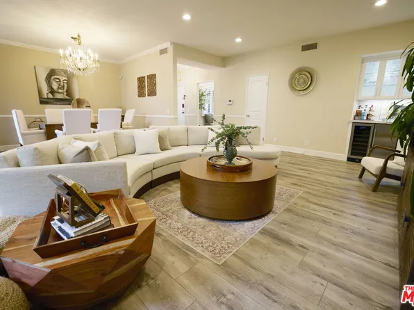 14844 Dickens St APT 108, Sherman Oaks, CA 91403